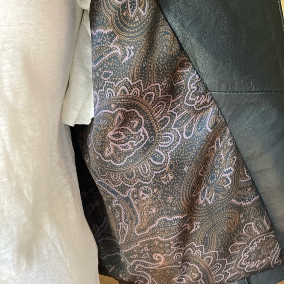 Black Leather Moto Jacket Medium - Picture 9 of 9